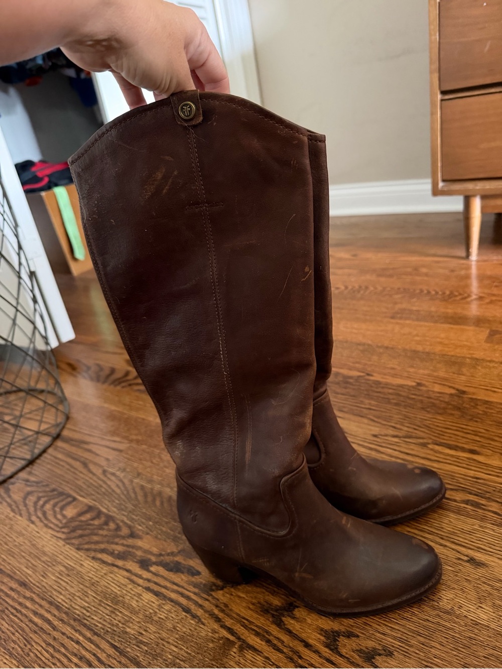 Frye Jolene Distressed Boots Festival Concert size 8